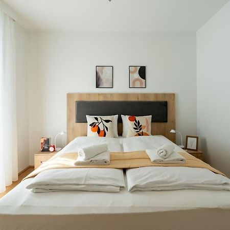 Sunny 1Br Home With Balcony By Hm Vienna Exterior photo