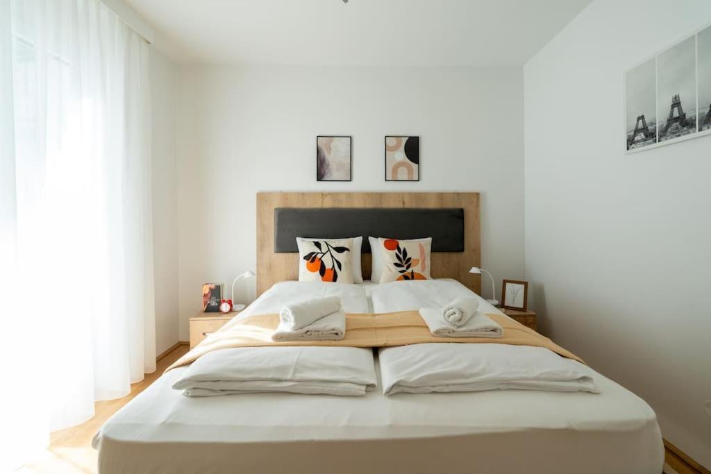 Sunny 1Br Home With Balcony By Hm Vienna Exterior photo