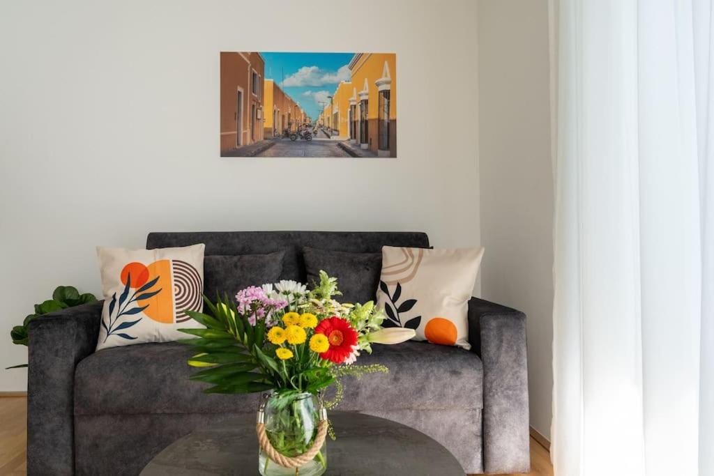 Sunny 1Br Home With Balcony By Hm Vienna Exterior photo